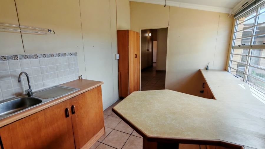 4 Bedroom Property for Sale in Boland Park Western Cape